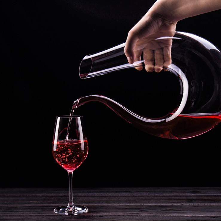 Swan Shaped Whiskey & Wine Decanter 1000ml