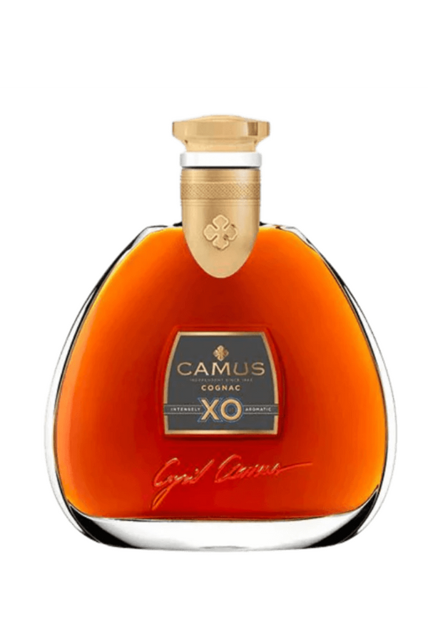 Camus Intensity XO French cognac 700ml bottle beside its gift box