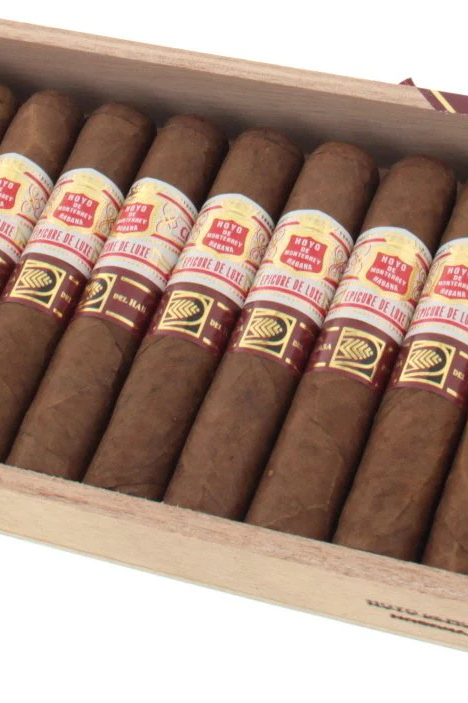Hoyo de Monterrey Epicure De Luxe Cuban cigars in slide-lid box of 10