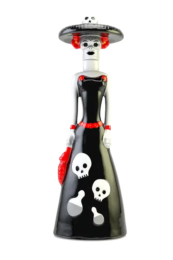 Tita Reposado Mexican tequila 750ml bottle